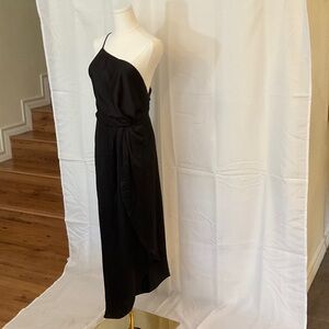 Chic One-Shoulder Black Dress